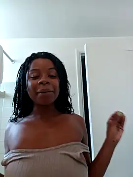 Snapshot of miamiworld chatting on March 9, 2025, 4:11 pm miamiworld online show from March 9, 2025, 4:11 pm