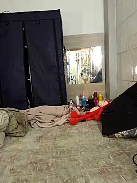 Snapshot of Sw_Mahnenwolf chatting on October 7, 2025, 4:52 pm Sw Mahnenwolf online show from October 7, 2025, 4:52 pm