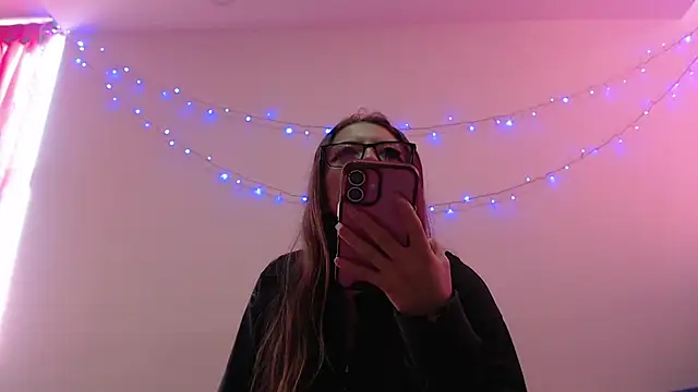 Aurora blossom   online show from January 9, 2026, 7:10 pm