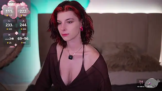 HaylaAmber online show from June 27, 2026, 1:28 pm