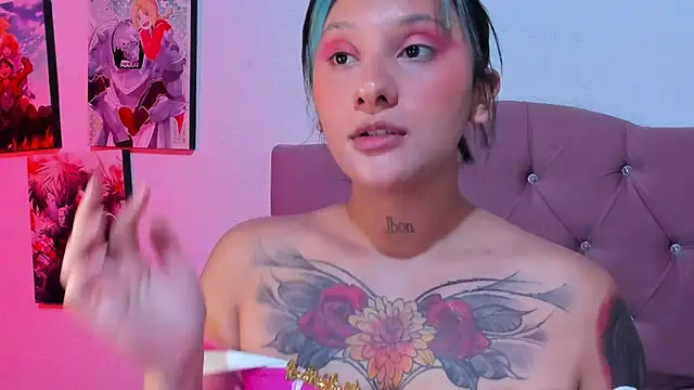 Mila nixon02 online show from July 4, 2026, 4:44 pm