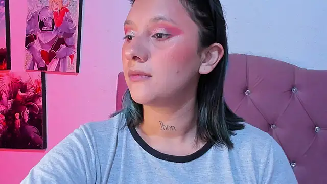 Mila nixon02 online show from June 29, 2026, 4:17 pm