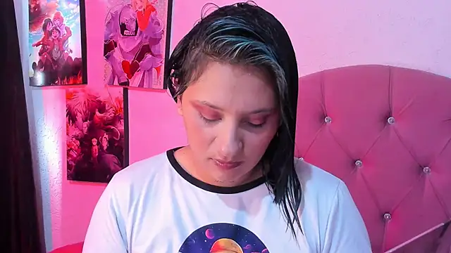 Mila nixon02 online show from June 25, 2026, 4:56 pm