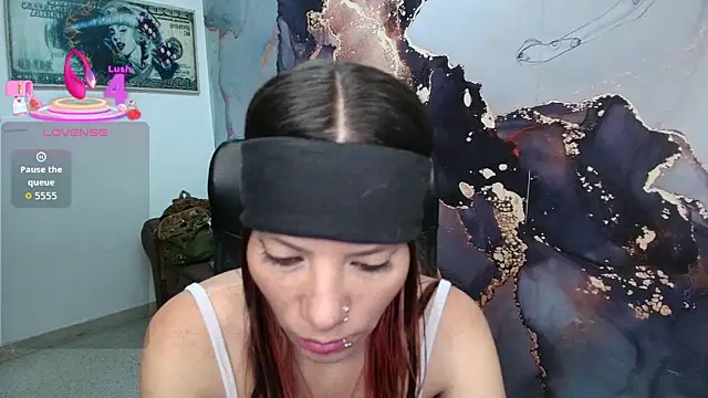 DanaaRey online show from September 10, 2025, 11:20 am