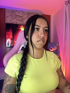 Tamara Roberts1 online show from September 9, 2025, 11:25 pm