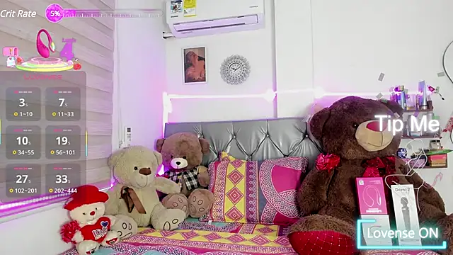 Snapshot of charlotteone chatting on March 8, 2025, 12:20 pm charlotteone online show from March 8, 2025, 12:20 pm