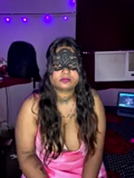 sexy-bu online show from November 28, 2025, 9:15 pm