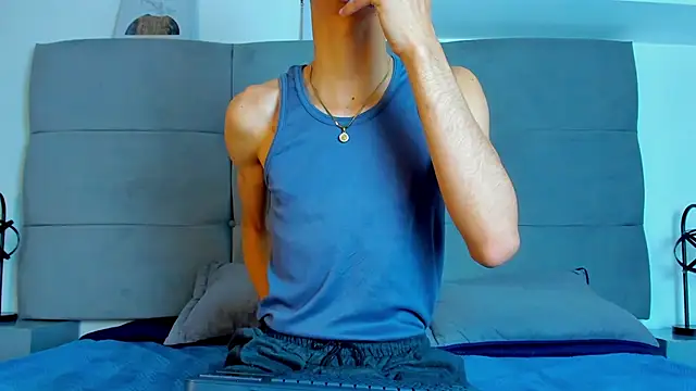 NeoRaptis online show from March 11, 2025, 8:53 pm