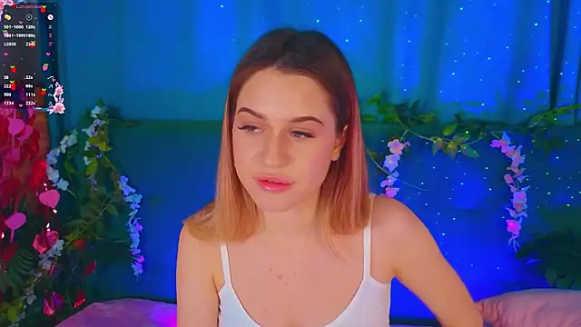 AlinaWalters online show from February 18, 2026, 8:27 pm