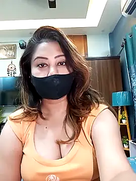 Snapshot of Cute-mona chatting on April 19, 2026, 6:43 pm Cute-mona online show from April 19, 2026, 6:43 pm