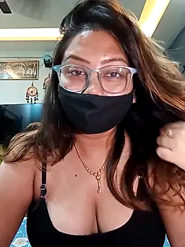 Snapshot of Cute-mona chatting on April 20, 2026, 7:59 pm Cute-mona online show from April 20, 2026, 7:59 pm