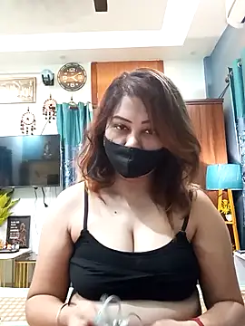 Cute-mona online show from March 19, 2026, 10:37 am