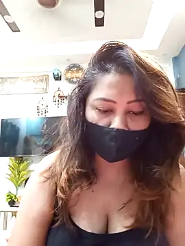 Snapshot of Cute-mona chatting on April 26, 2026, 10:01 am Cute-mona online show from April 26, 2026, 10:01 am