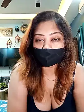 Snapshot of Cute-mona chatting on January 17, 2026, 11:03 am Cute-mona online show from January 17, 2026, 11:03 am