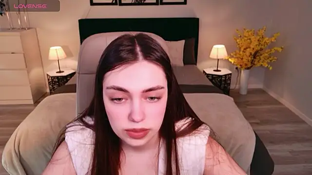 Snapshot of DaniellaLovely chatting on February 19, 2026, 10:45 am DaniellaLovely online show from February 19, 2026, 10:45 am