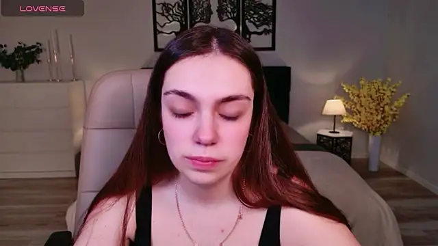 Snapshot of DaniellaLovely chatting on November 17, 2025, 11:03 am DaniellaLovely online show from November 17, 2025, 11:03 am