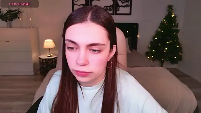 Snapshot of DaniellaLovely chatting on December 23, 2025, 10:58 am DaniellaLovely online show from December 23, 2025, 10:58 am