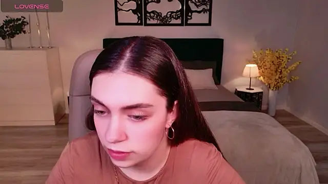 Snapshot of DaniellaLovely chatting on December 14, 2025, 11:05 am DaniellaLovely online show from December 14, 2025, 11:05 am