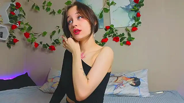 Snapshot of MaryRace chatting on December 26, 2024, 12:59 pm MaryRace online show from December 26, 2024, 12:59 pm