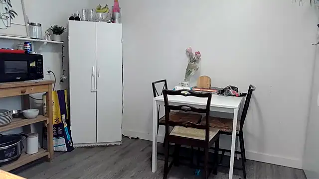 Kittyymaze1 online show from March 13, 2026, 5:40 pm