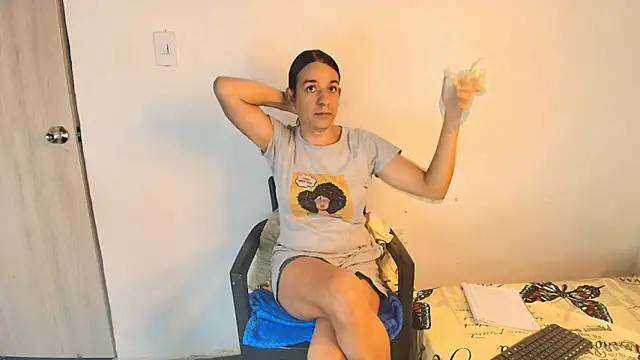 Oh Tique online show from November 27, 2025, 3:23 pm