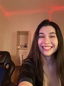 Snapshot of LushLuna chatting on December 7, 2024, 5:48 pm LushLuna online show from December 7, 2024, 5:48 pm