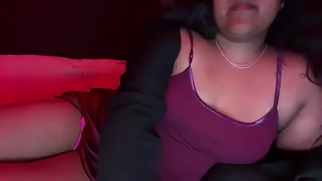 Snapshot of inarahh chatting on February 18, 2026, 4:43 am inarahh online show from February 18, 2026, 4:43 am