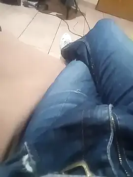 fercxxxho25 online show from September 26, 2025, 5:03 am