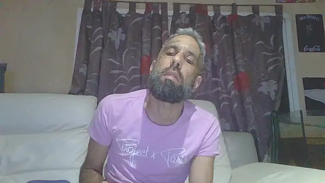 Snapshot of arrow13680 chatting on February 7, 2026, 12:51 am arrow13680 online show from February 7, 2026, 12:51 am