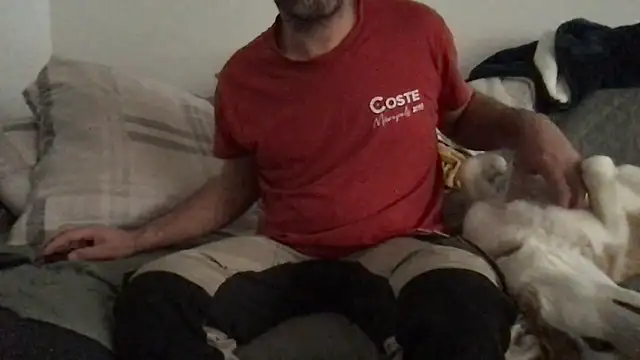 unconnudu21000 online show from November 10, 2025, 1:16 pm