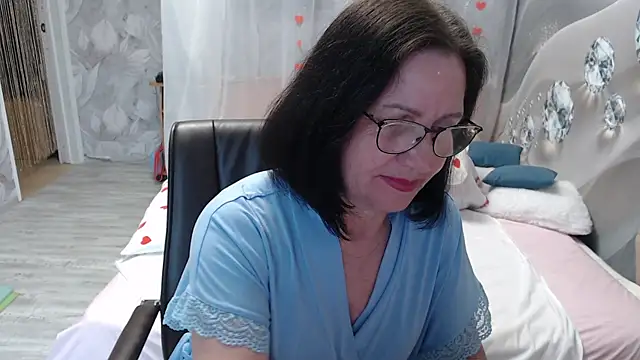 OlgaHottie online show from May 23, 2026, 11:37 pm