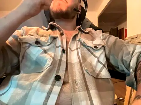 Snapshot of bananahot31 chatting on October 19, 2025, 2:25 am bananahot31 online show from October 19, 2025, 2:25 am