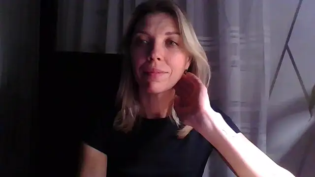 VelvetLove287 online show from January 15, 2026, 7:50 pm