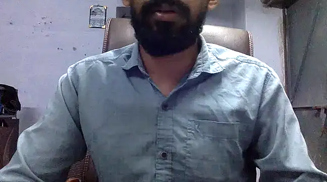 Snapshot of ASIF_F chatting on December 18, 2024, 6:46 pm ASIF F online show from December 18, 2024, 6:46 pm