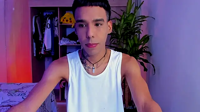 aldrinwhite online show from November 26, 2025, 6:08 pm