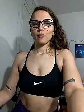 galaxiaa23 online show from November 30, 2025, 10:10 pm