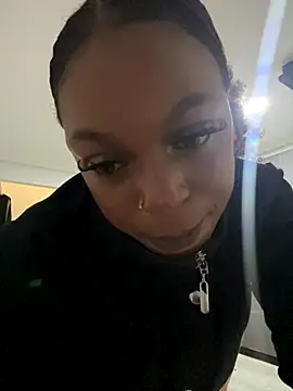 Melany Williams online show from November 15, 2025, 2:10 pm