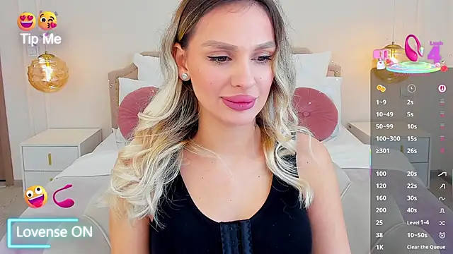 Snapshot of MissLoou chatting on January 19, 2026, 6:17 am MissLoou online show from January 19, 2026, 6:17 am