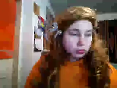 Cora Maro online show from February 3, 2026, 11:04 am