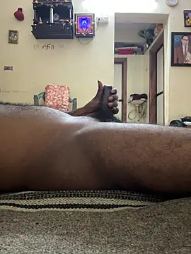 Snapshot of A-mira chatting on March 3, 2026, 7:10 pm A-mira online show from March 3, 2026, 7:10 pm