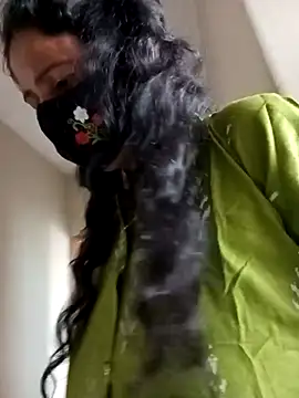 Snapshot of Neha-Roy chatting on February 18, 2026, 6:22 am Neha-Roy online show from February 18, 2026, 6:22 am