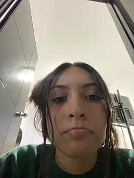 Snapshot of Emelie_Ch1 chatting on March 2, 2025, 2:41 am Emelie Ch1 online show from March 2, 2025, 2:41 am