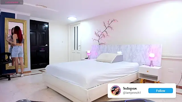 Snapshot of charolbruce_1 chatting on June 30, 2026, 12:05 pm charolbruce 1 online show from June 30, 2026, 12:05 pm
