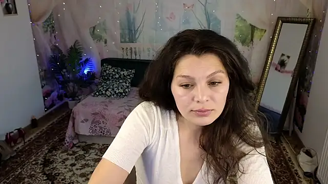 MadameDeFeu online show from June 2, 2026, 6:57 am