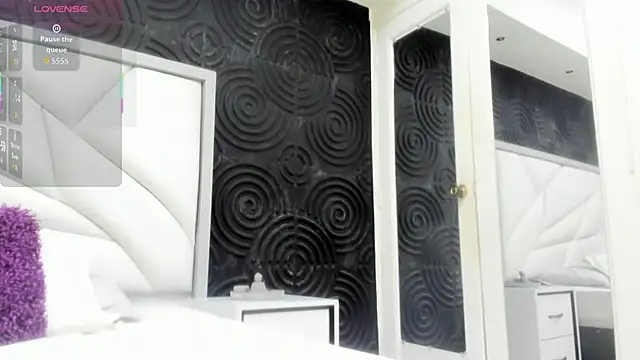 AbigailWilliams  online show from November 20, 2025, 11:11 am