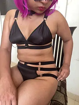 pune  model online show from March 7, 2026, 7:26 am