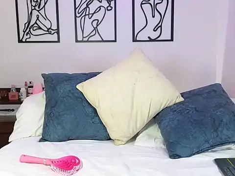 Deam Broowm online show from April 23, 2026, 10:44 pm