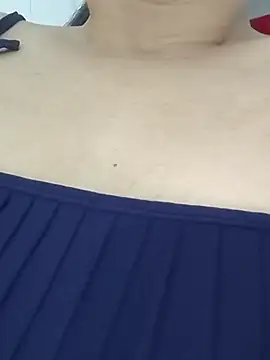 girldam95 online show from January 6, 2026, 5:00 am