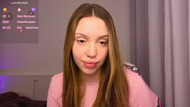 Snapshot of AliceSpark chatting on February 11, 2026, 6:19 pm AliceSpark online show from February 11, 2026, 6:19 pm