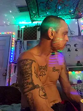 Snapshot of Buffshagswell chatting on October 24, 2025, 6:51 pm Buffshagswell online show from October 24, 2025, 6:51 pm